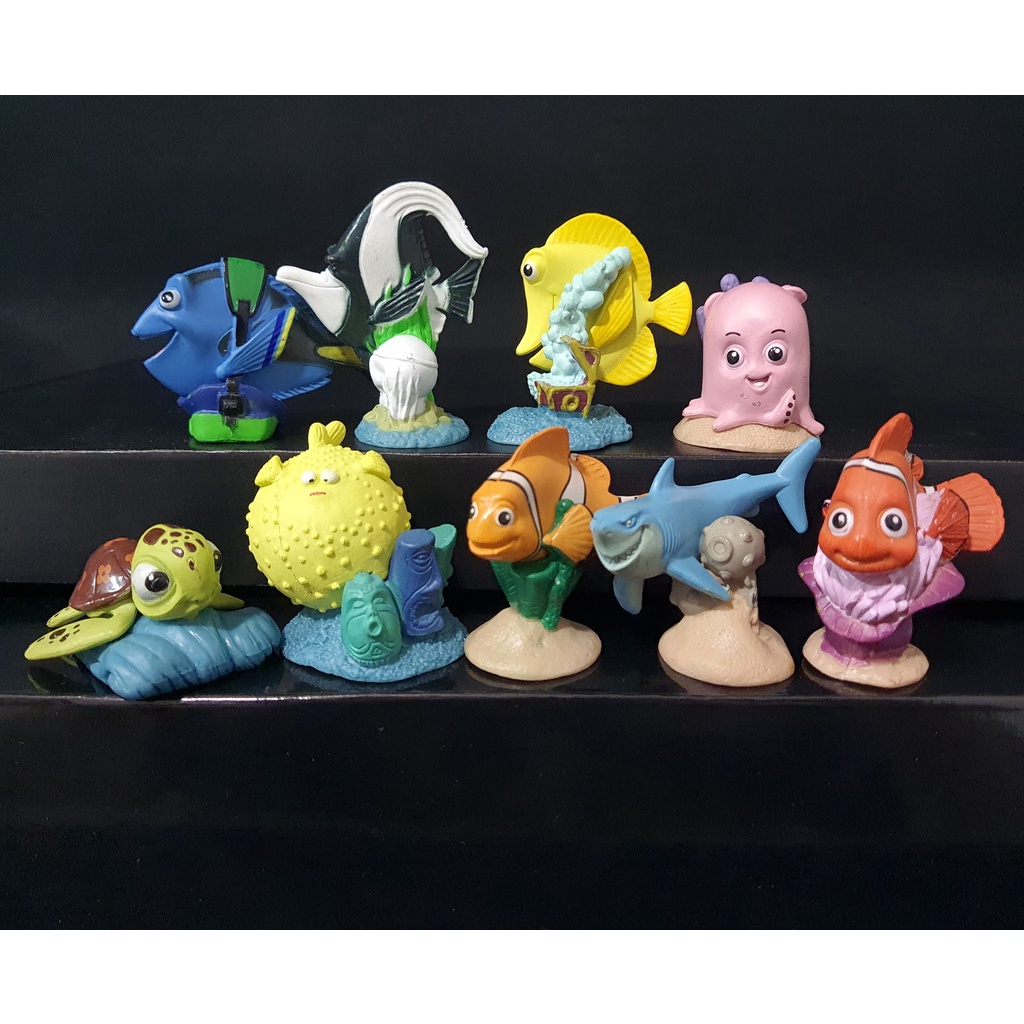 Miniaturas Procurando Nemo Bruce Dory Gill Bolota Boneco Figura