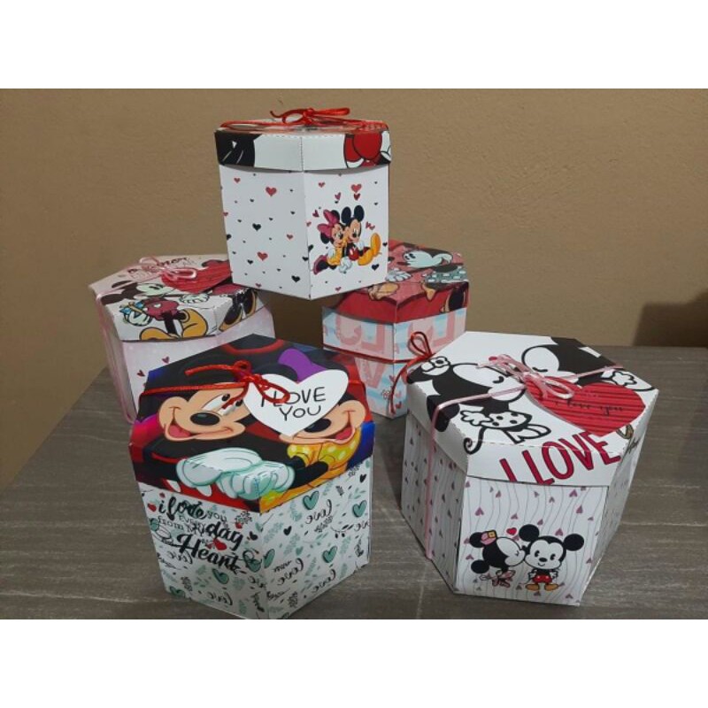 Caixa Explosão Personalizada Mickey e Minnie Desmontada Shopee Brasil