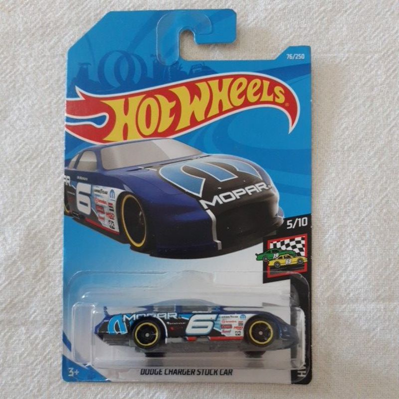 Hot Wheels Dodge Charger Stock Car Mopar Hw Race Day Shopee Brasil