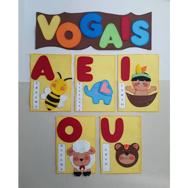 Recurso Pedagogico placa vogais em EVA painel decoração Shopee Brasil