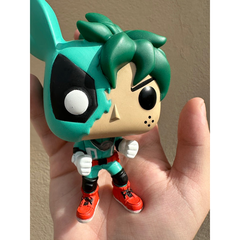 Funko Pop My Hero Academia Deku Battle Hot Topic LOOSE Pequena Marca