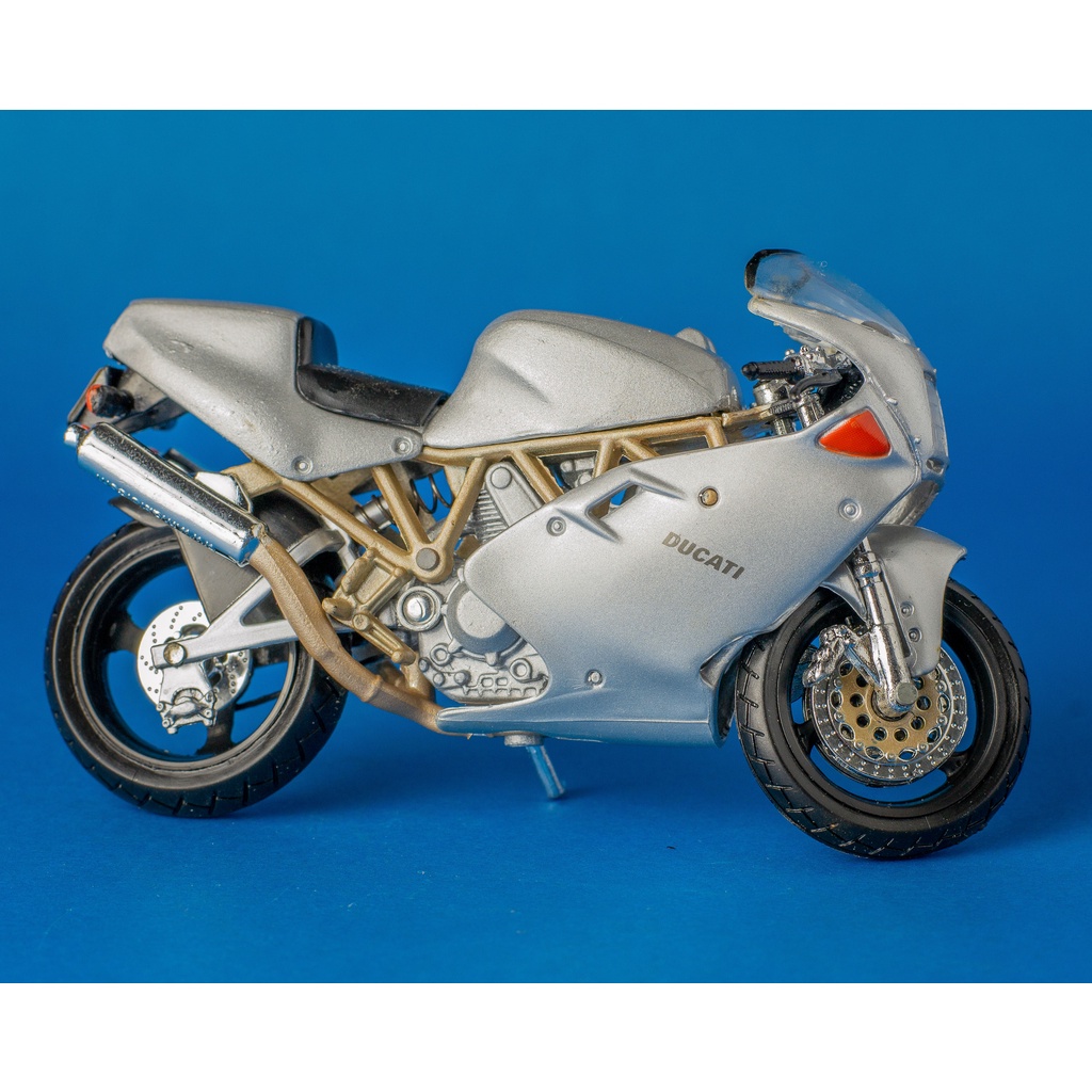 Miniatura Ducati Supersport 900FE Prata 1 18 Maisto Shopee Brasil