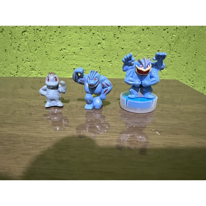 Miniaturas Pokemon Machop Machoke E Machamp Shopee Brasil