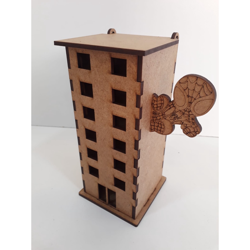 Lembrança de aniversário Prédio Heróis mdf. Kit 10 unidades.