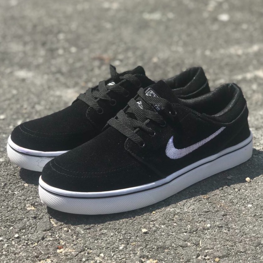 janoski preto feminino