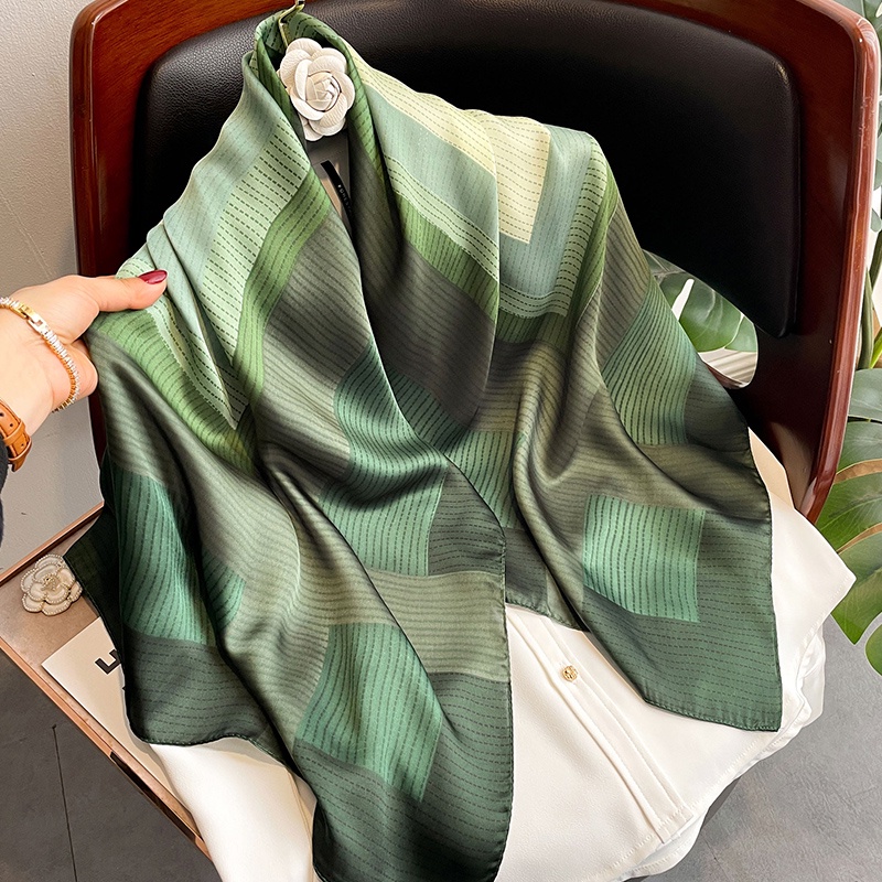 Chrilla Jesto Ladies Stripe Plaid Impresso 90x90cm Quadrado Hijab Lenço De Moda De Seda Imitado em Oferta na Shopee