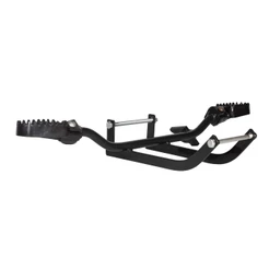 Estribo Com Berço Fixação No Quadro Titan Fan 2000-2025/125 150 160 (berço) Com Pedaleira Retratil Preta