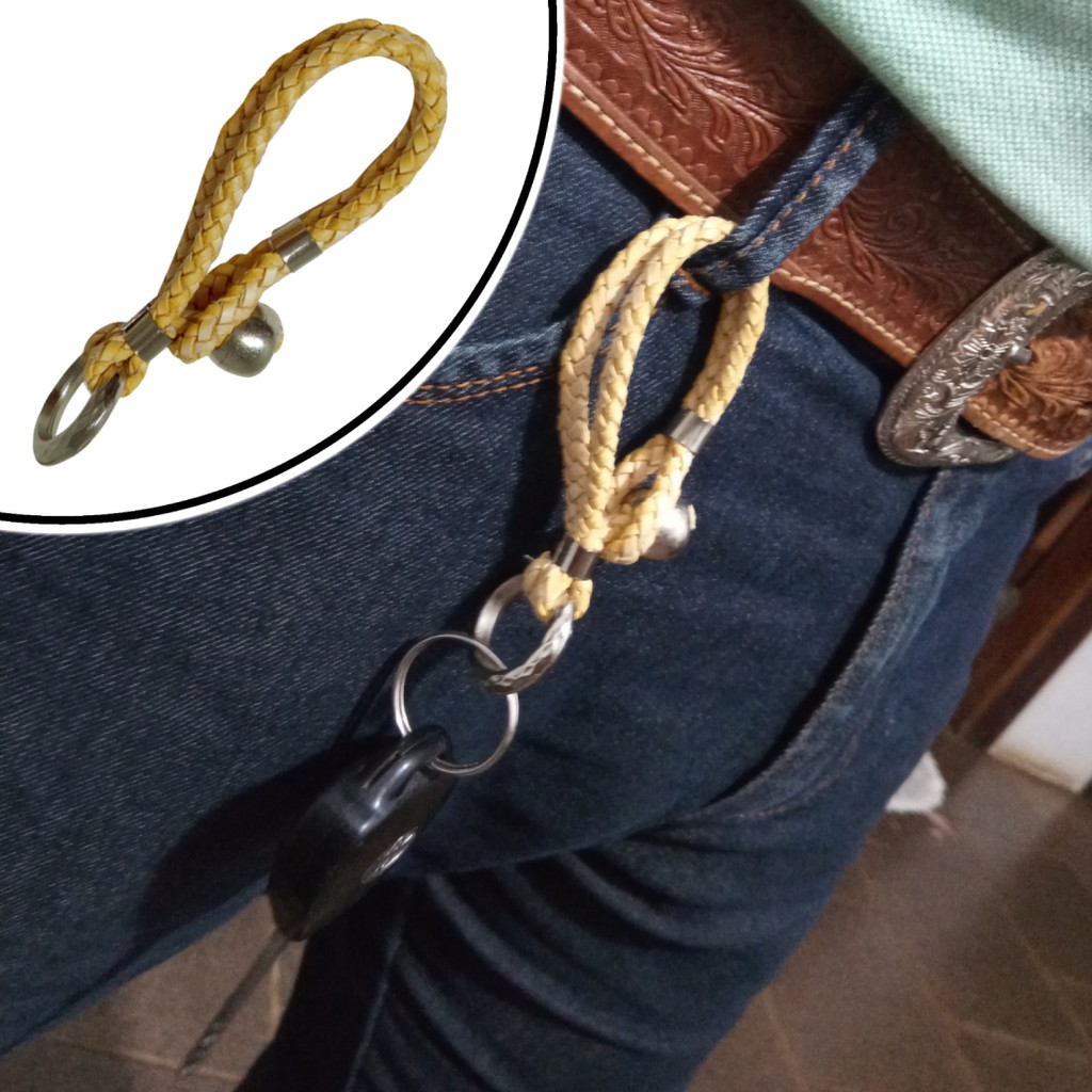 Chaveiro Country Estilo Boiadeiro De Couro Ecológico Bege Trançado Muladeiro em Oferta na Shopee