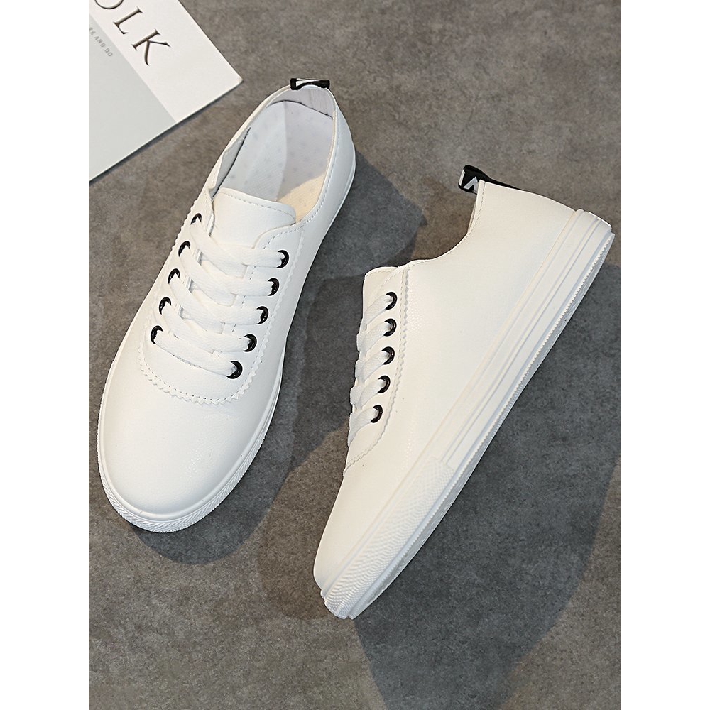 tenis adidas rasteiro feminino