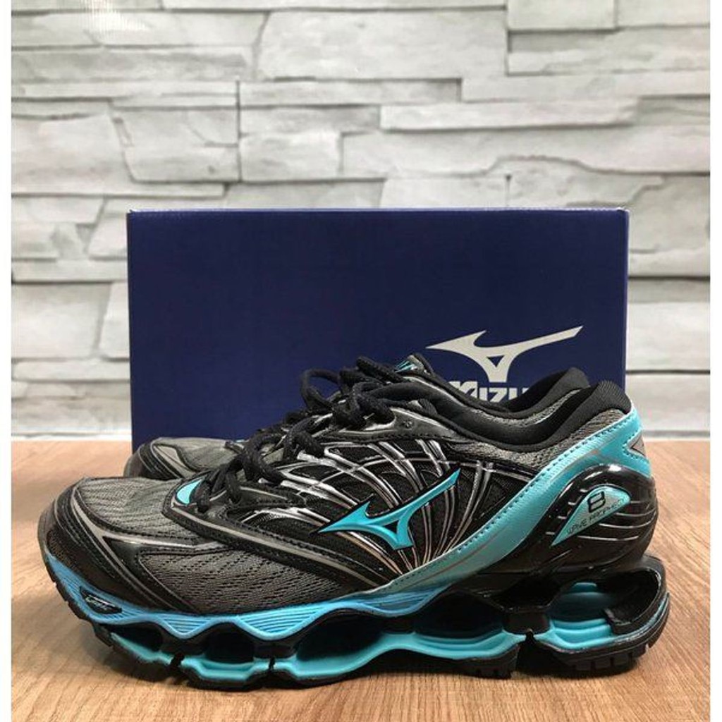 tênis mizuno em oferta