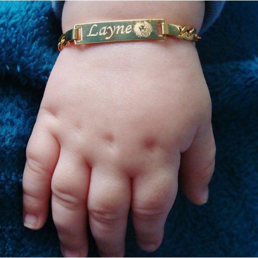 Vnox Personalizado Nome Do Bebê Gravado Pulseira De Aço Inoxidável Criança Banhado A Ouro ID Menina Menino Presente Aniv em Oferta na Shopee