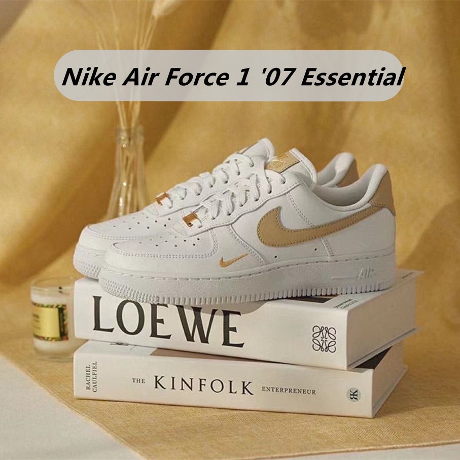 Tênis Esportivo Nike Air Force 1 '07 Branco Essencial Dourado Cano Baixo  Para Masculino E Mulheres - Escorrega o Preço