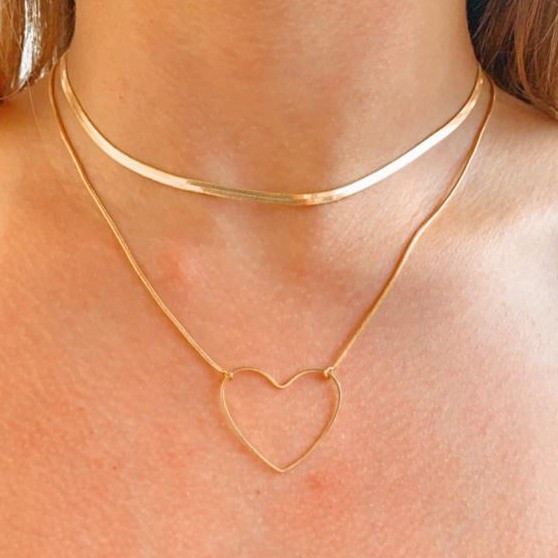 Colar feminino Coração Vazado Ouro 18k + Choker Fio Cobra laminado banhado a ouro 18k