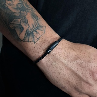 Pulseira De Couro Preto Masculina Fecho Magnético Imã Thin