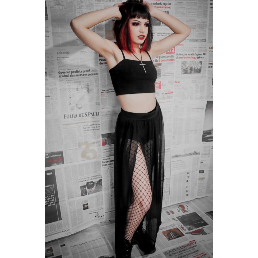 saia preta transparente