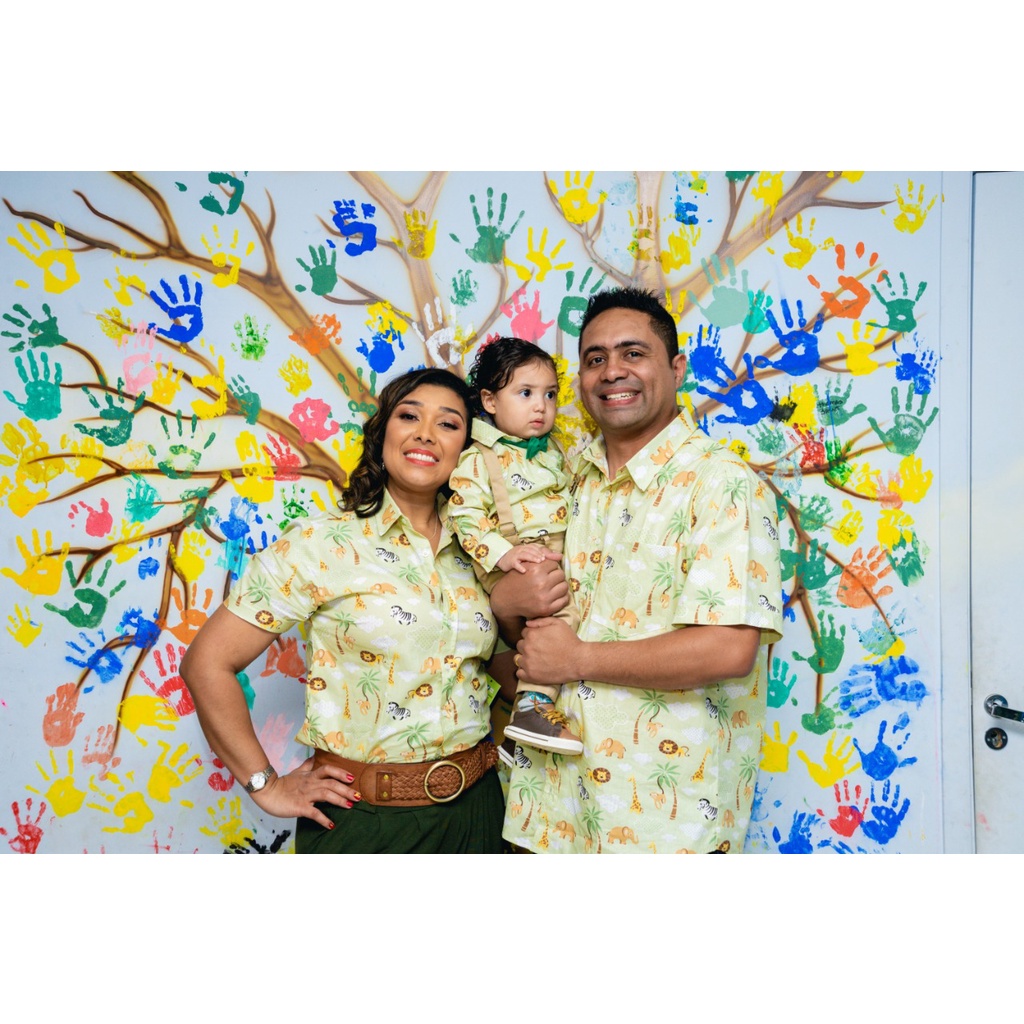 Kit camisa Safari Pai Mãe e Filho