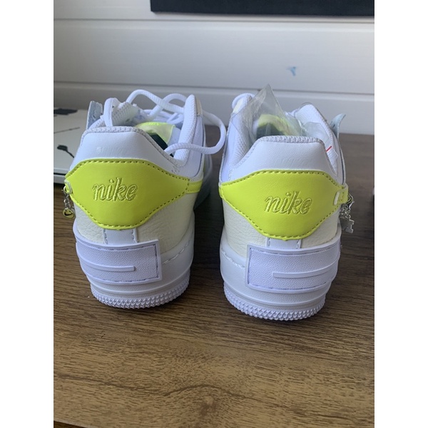 nike yellow charm air force 1