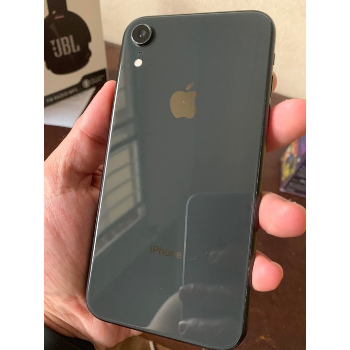 iPhone Xr 128 gigas, 64 gigas Vitrine 100% Original Sem Marcas de Uso C/ Garantia + Carregador Brinde