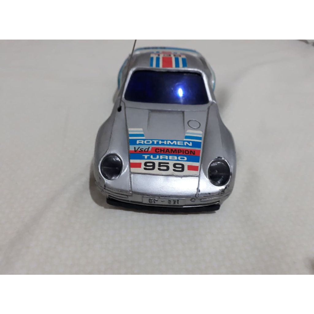 Carrinho De Controle Remoto Sem Fio Porsche 959 ( Está Sem Controle)