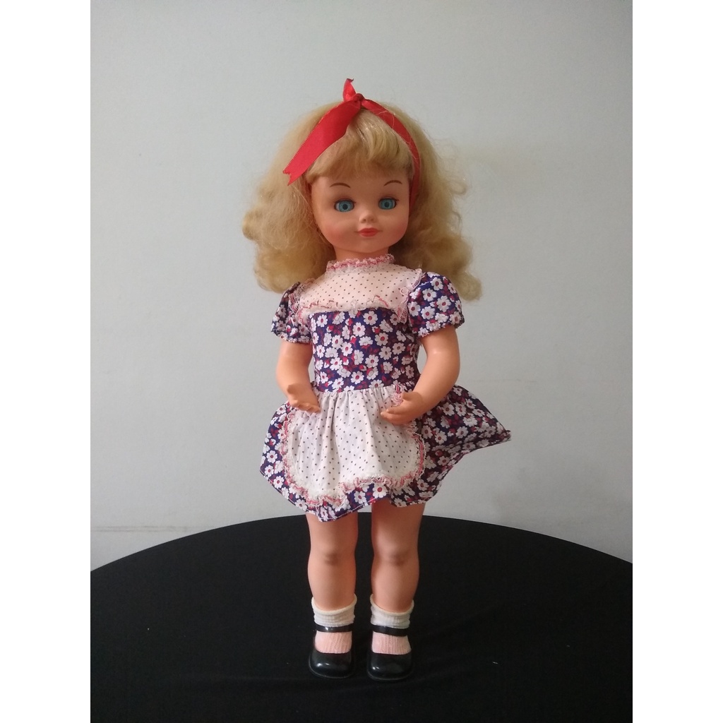 Boneca Mãezinha Usada