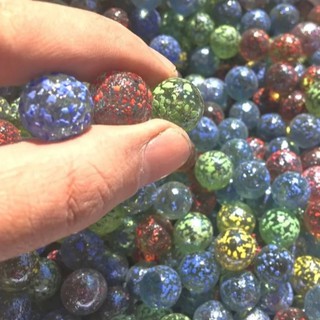 Bolinha de gude vidro para decoração, bila, fubeca, burica aspera colorida 50 unid 16mm