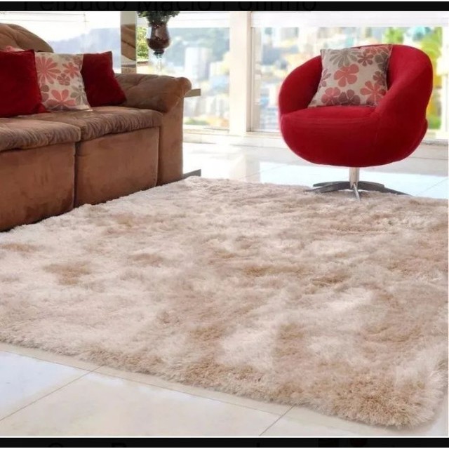 tapete-peludo-para-sala-ou-quarto-bege-150x200-shopee-brasil