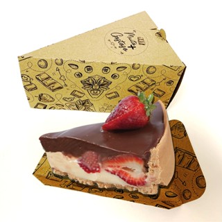 Embalagem caixa para fatia de torta, bolo ou sobremesas triangular com berço (50 unidades). em Oferta na Shopee
