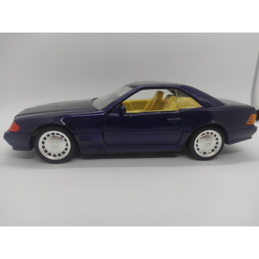 Leia o Anúncio - Miniatura Carro Carrinho Colecionável Coleção Mercedes Benz 500SL Azul 1989 1/24 Antigo Raridade