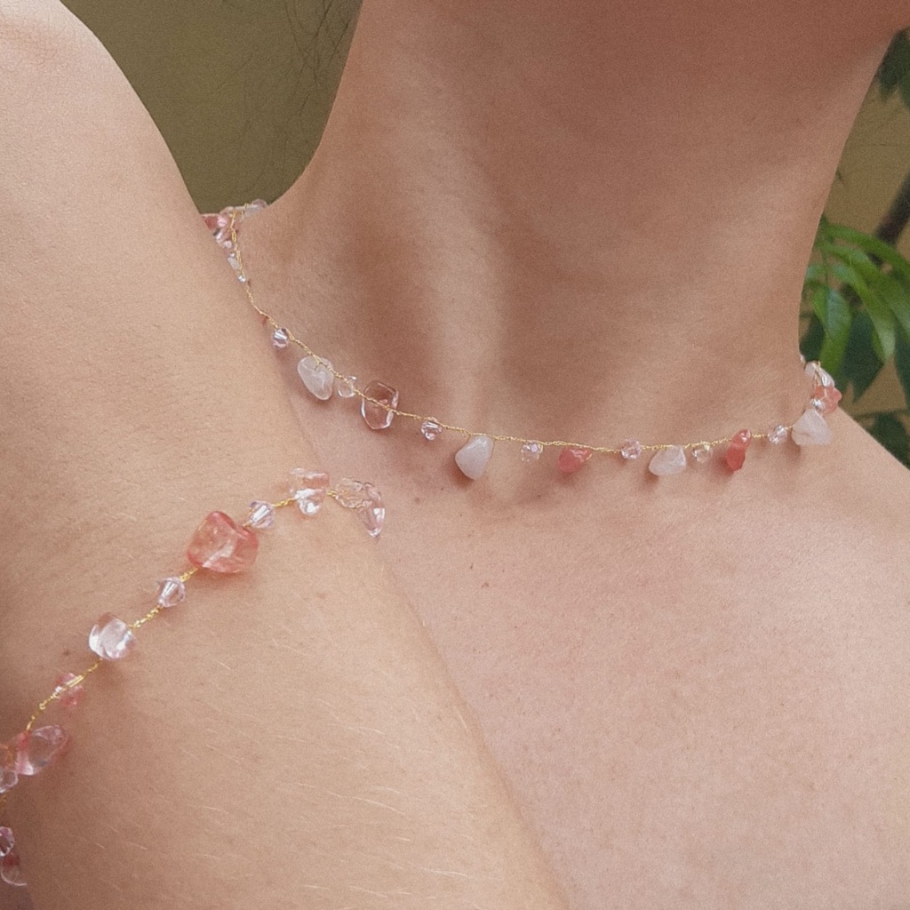 Gargantilha/colar choker pedra natural quartzo rosa e quartzo cereja/cherry
