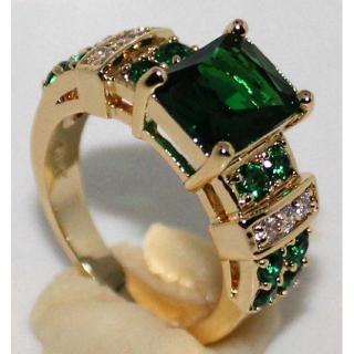 SEUSUK 18K Gold Fashion Luxury Popular Esmeralda Verde Zircônio Feminino Anel De Diamante