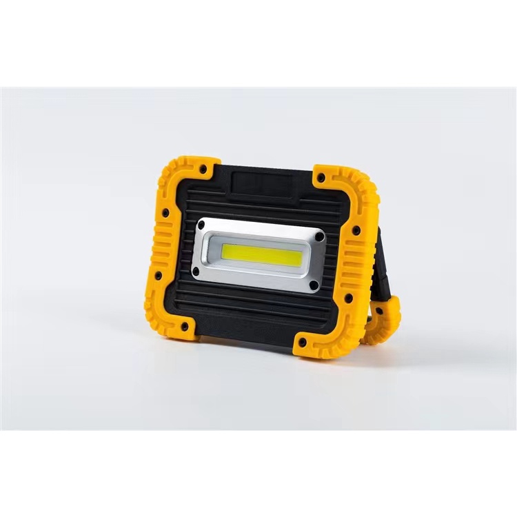Mini Luminária Portátil Luz para Barraca Recarregavel Via USB ou A Pilhas