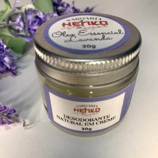 Desodorante em creme natural e vegano com óleo essencial ou essência