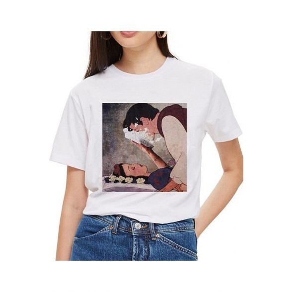 Camiseta Feminina Branca de neve e principe