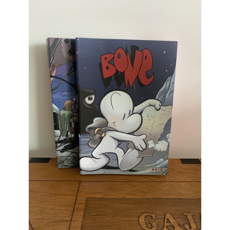 Bone volume 1 e 2 - Jeff Smith | Shopee Brasil