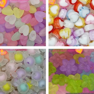 Miçangas infantil coloridas coração, estrela, flor com furo passante - 20 unidades