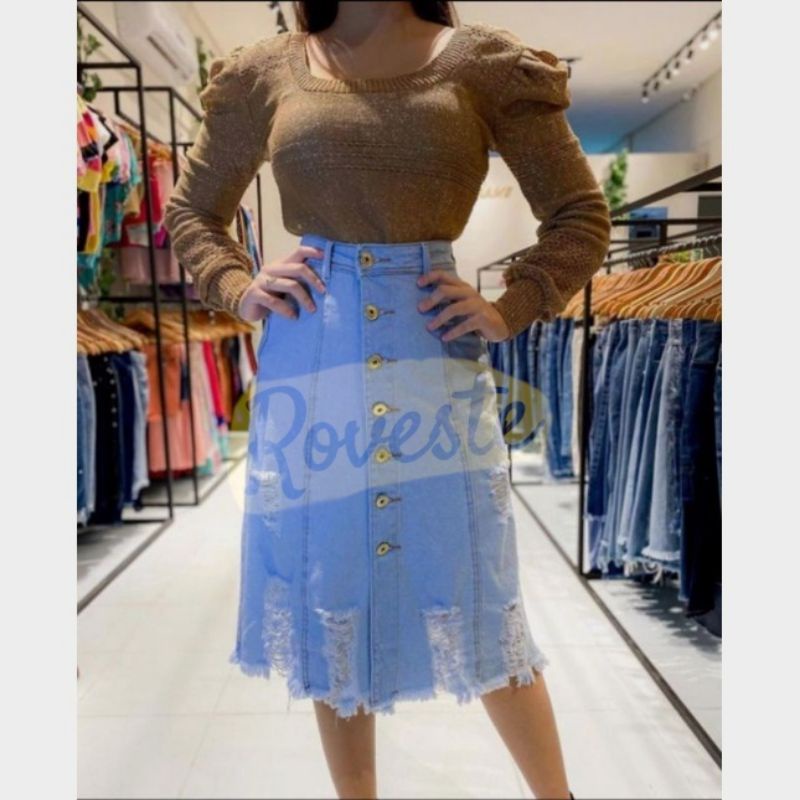 Saia Jeans Midi com Detalhes destroyed na barra ♡ Moda Evangélica - (Frete grátis acima de 50 com cupom shopee)