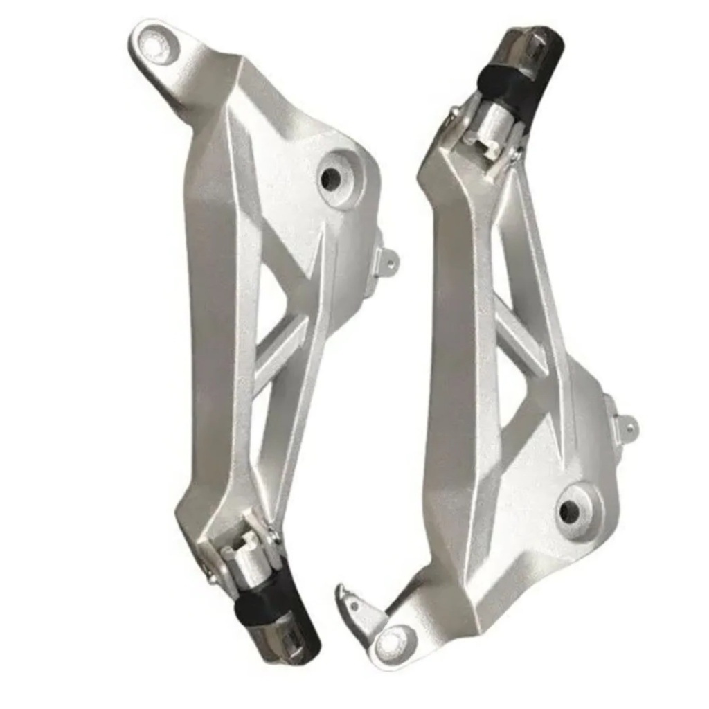 Par Bacalhau Suporte Pedaleira Tras. Cg Titan Fan Start 160 em Oferta na Shopee