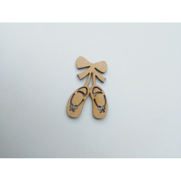 Aplique Sapatilha Bailarina Corte a Laser MDF 4X6cm Modelo n37