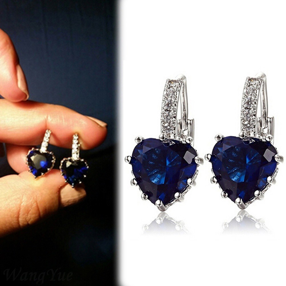 Moda Feminina Brincos com Banho de Ouro Branco 18K Brincos com Alavanca de Coração de Cristal em Oferta na Shopee