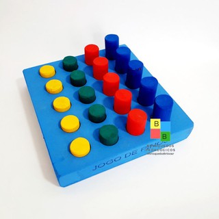 Brinquedo pedagógico Jogo de Pinos 23x23cm