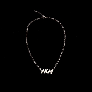 Colar Com Pingente De Letra Thorn Dangerous Estilo Hip Hop Punk Para Masculino E Mulheres