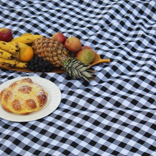 Toalha de Mesa Retangular 6 Lugares Em Oxford Xadrez 2,00m X 1,45 Picnic Piquenique Preto em Oferta na Shopee