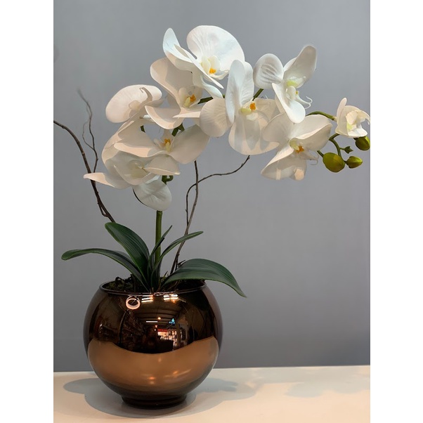 Arranjo de Orquídea silicone Branca Vaso Bronze 20cm centro de mesa jantar.  | Shopee Brasil