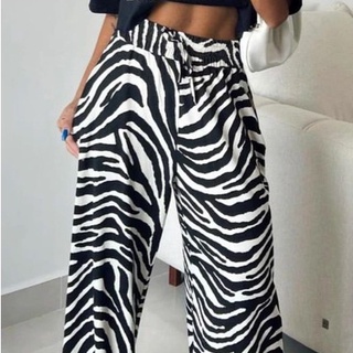 Calça Pantalona wide leg Cintura Alta Estampada zebra onça