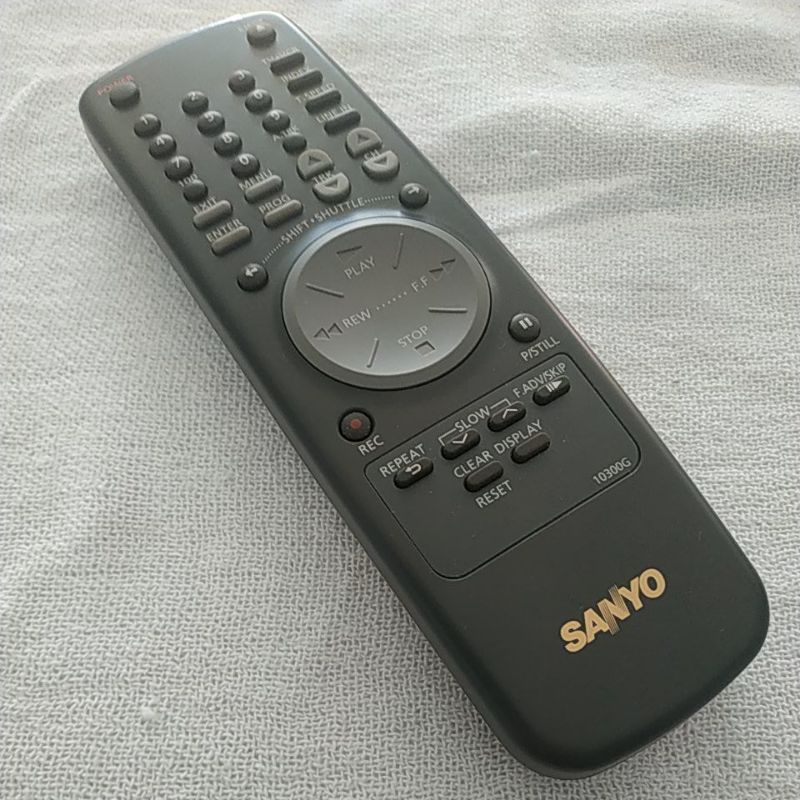 Controle Remoto Vídeo Cassete Sanyo 10300g Original Raridade