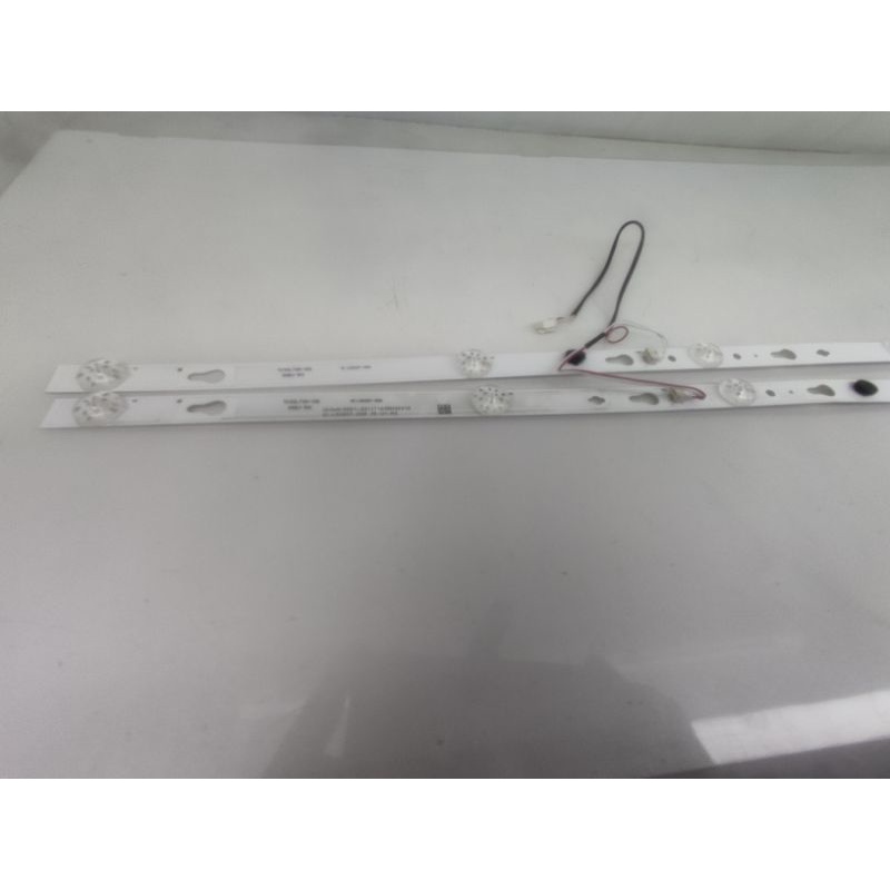 BARRA DE Led TV PHILIPS 32 POLEGADAS PTV32D12D - 1864