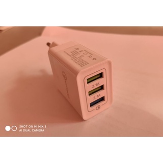Tomada carregador sufeng com 3 usb