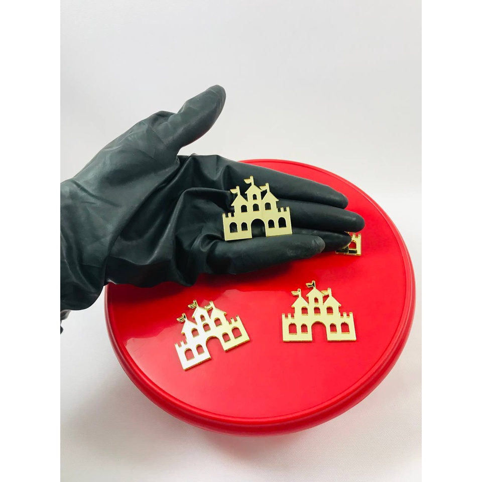 Aplique Castelo Princesas em Acrílico Espelhado Dourado - 4cm - Para Personalizados, Lembrancinhas e Artesanatos em Geral