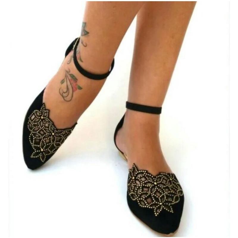 Sandália laser com hotfix bico fino