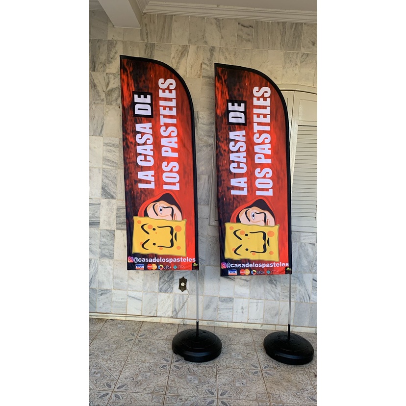 Kit 1 Windbanner Completo Com Base E Hastes + Arte Gratis